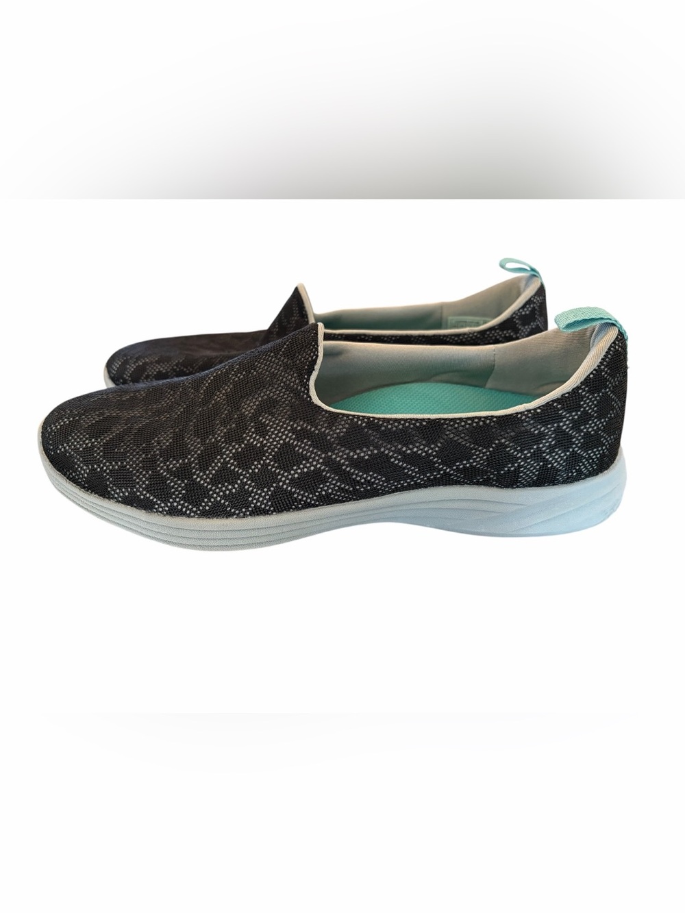 Vionic Hydra Slip On Comfort Sneakers Women’s Size 11 Black Mesh Orthopedic EUC